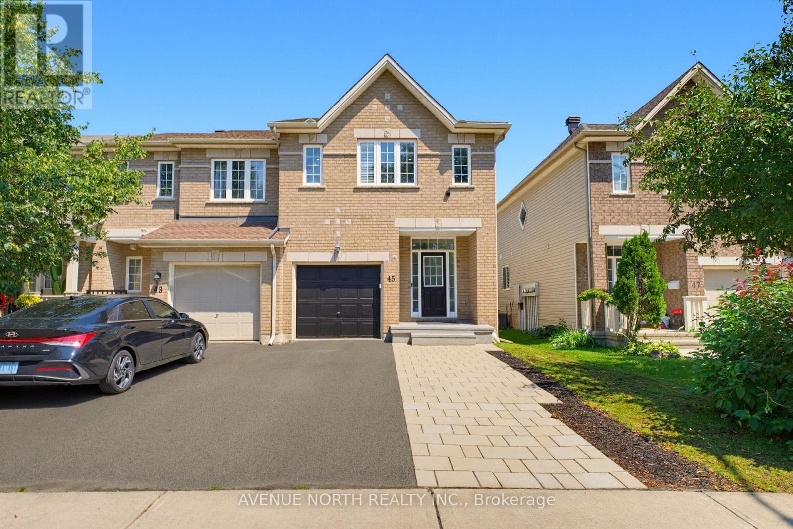 45 Saddlesmith Circle