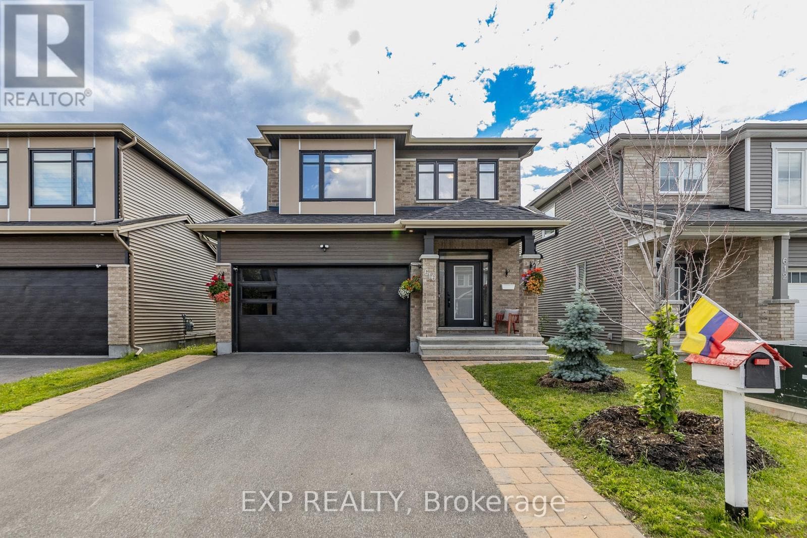 616 Moonflower Crescent