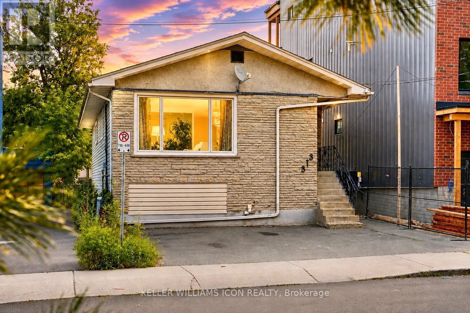 313 Savard Avenue