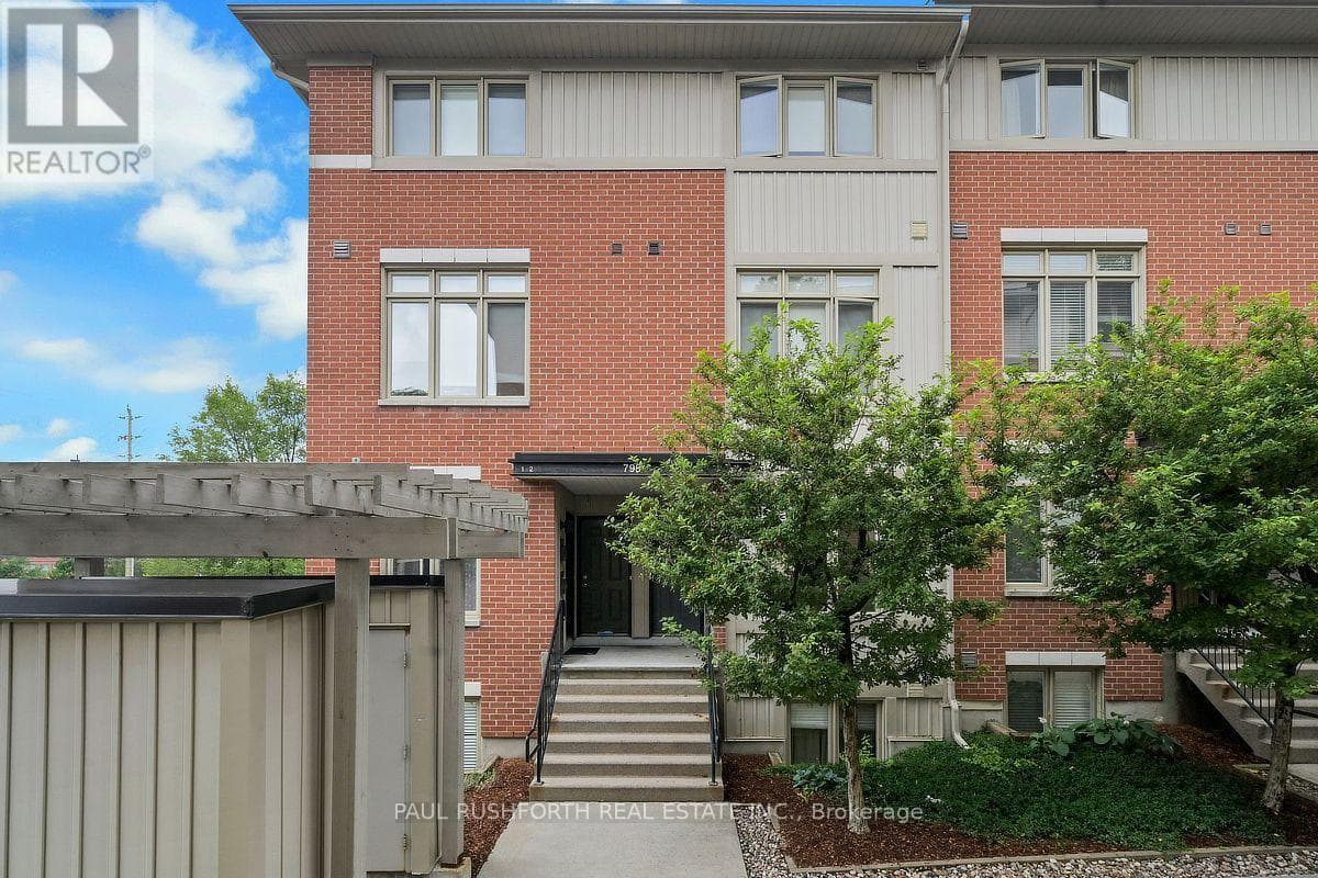 3 - 795 Montreal Road