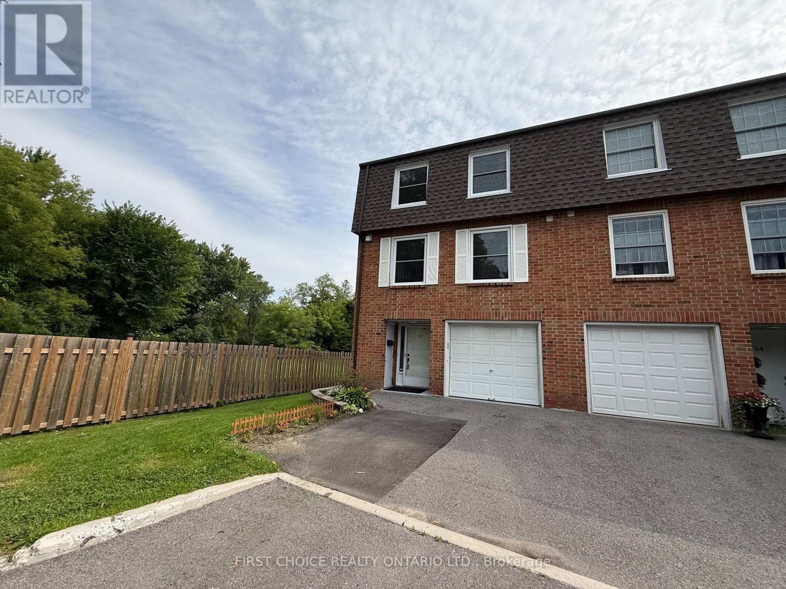 32 Appleby Private N