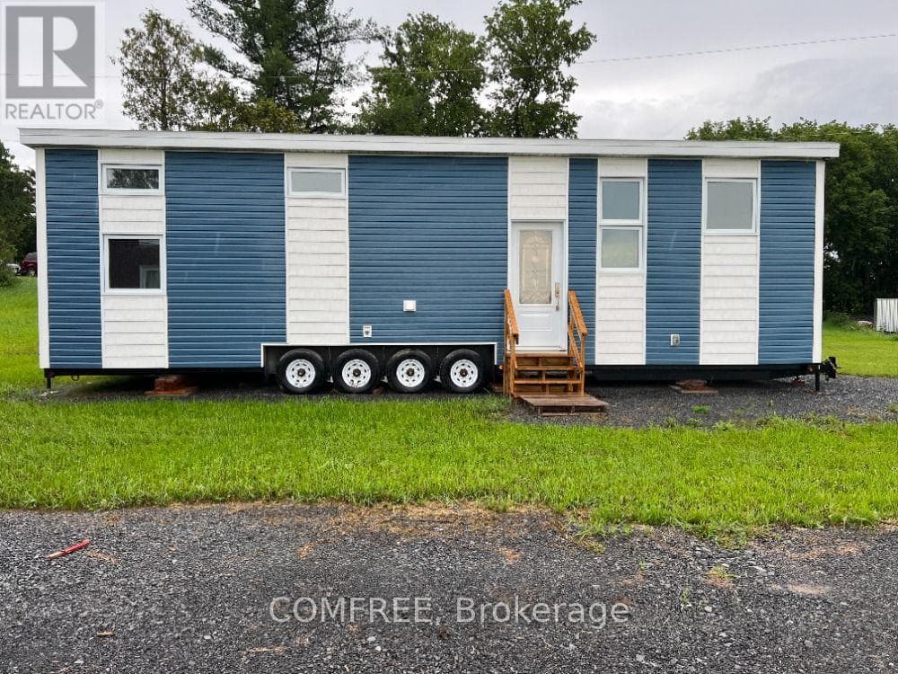 3369 York'S Corner Road