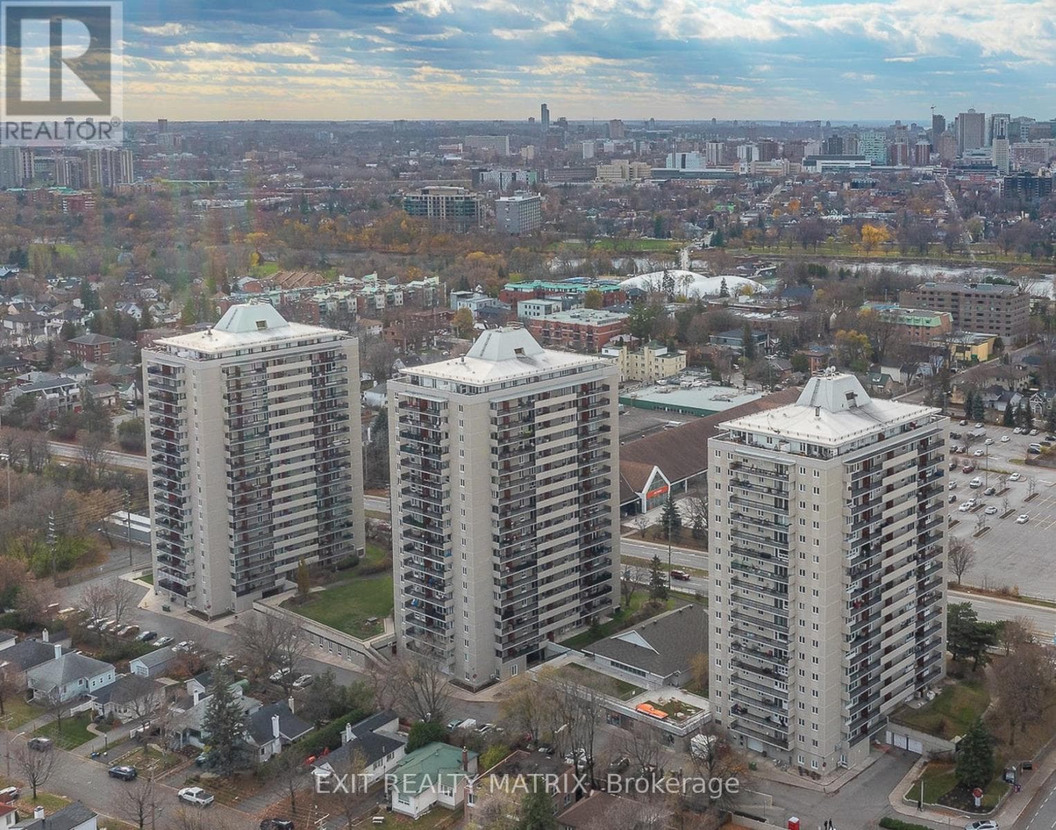 1204 - 158 B Mcarthur Avenue