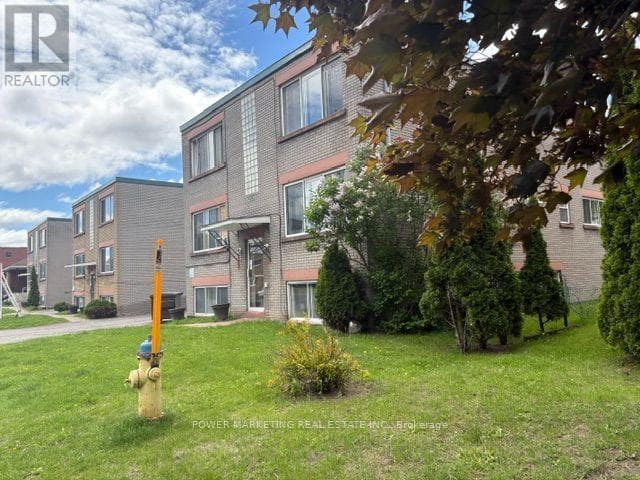 644-656 De L'Eglise Street
