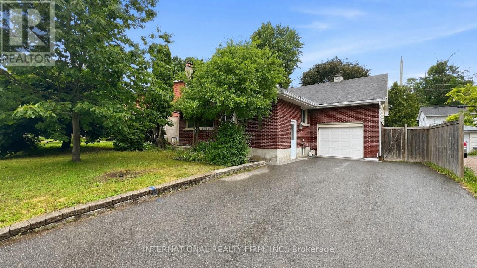 1213 Erindale Drive
