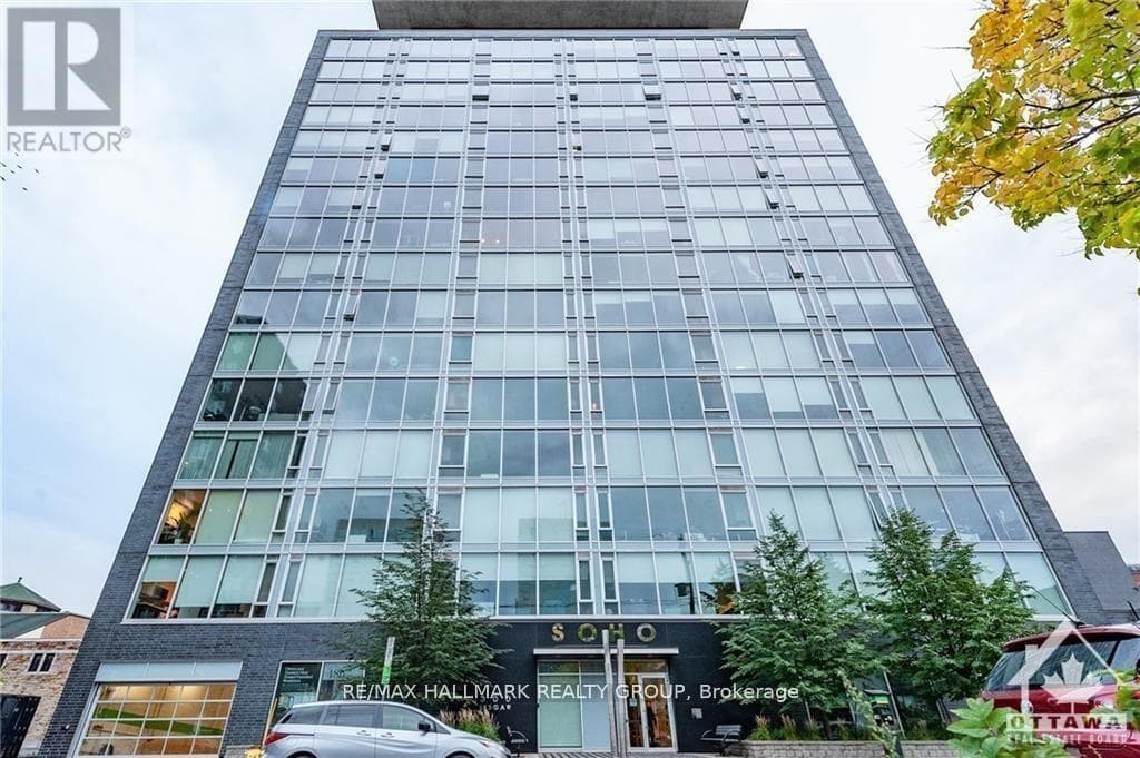 1105 - 300 Lisgar Street W