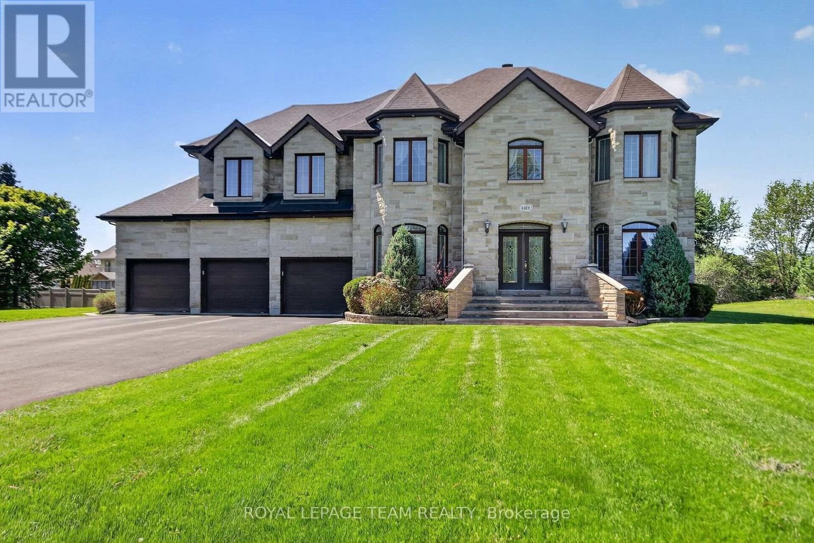5472 Wicklow Drive