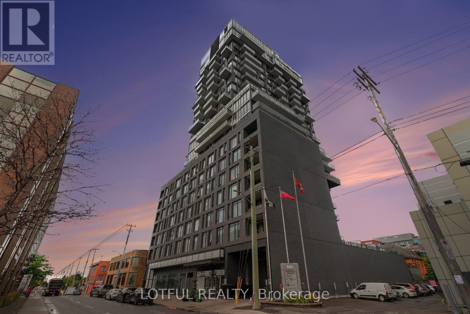 1309 - 203 Catherine Street