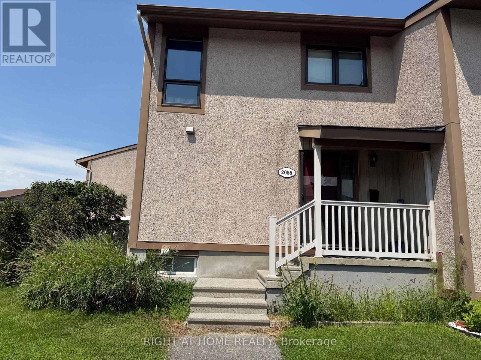 2055 Stonehenge Crescent