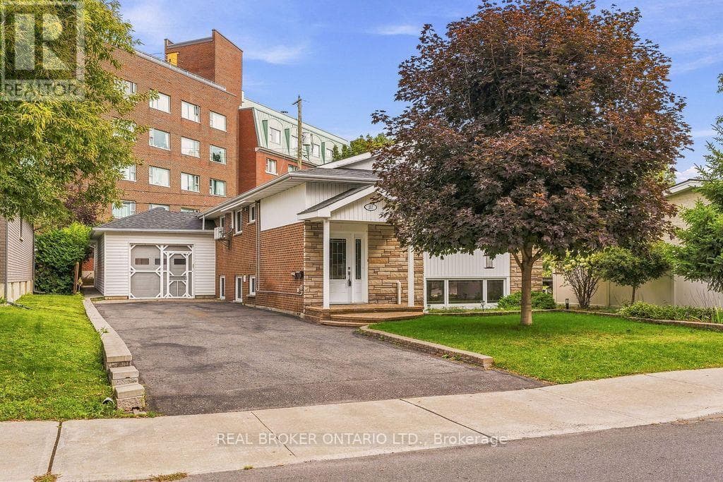 257 Lavergne Street