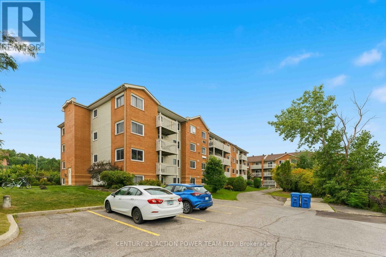 115 - 345 Centrum Boulevard