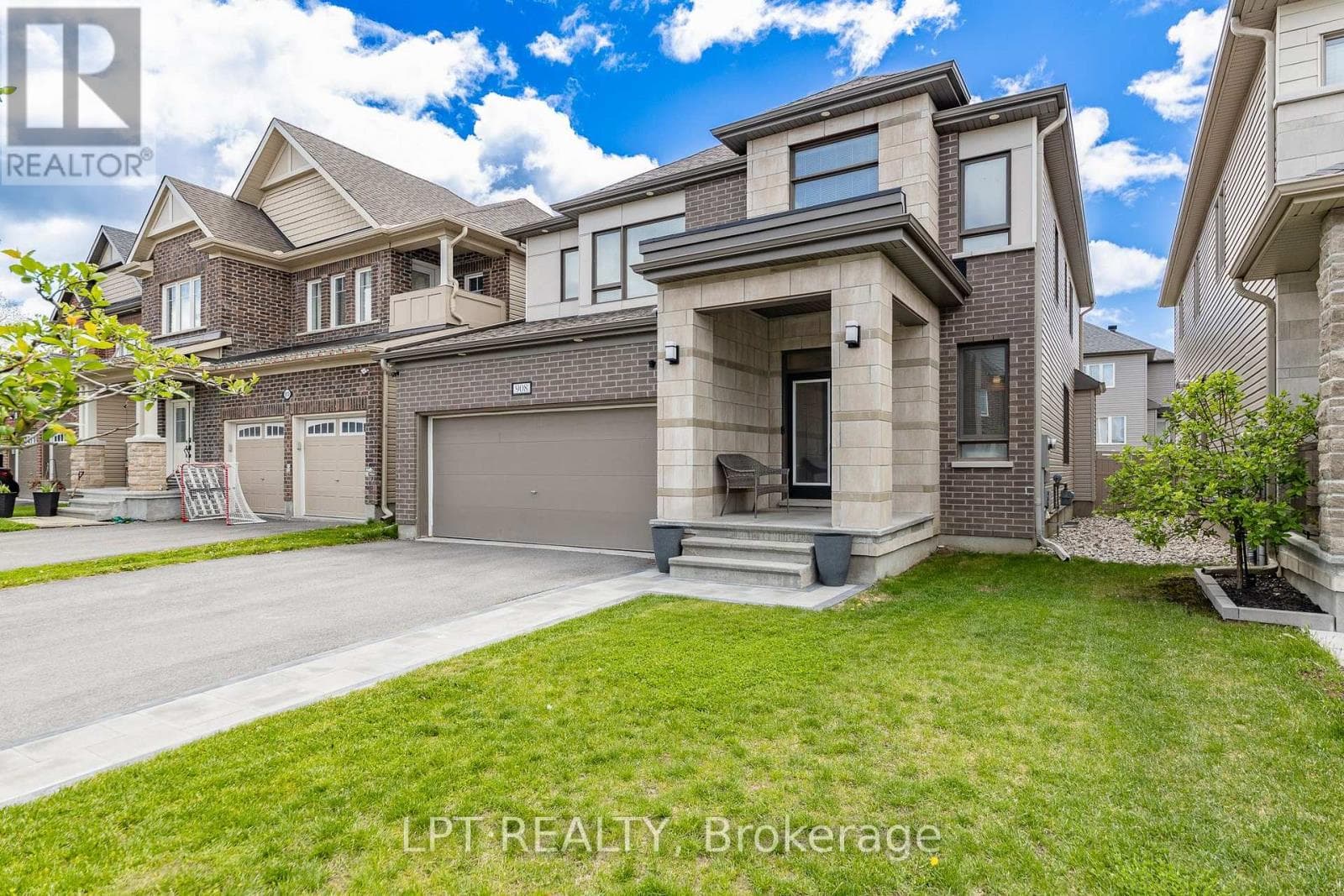 908 Pedigree Street