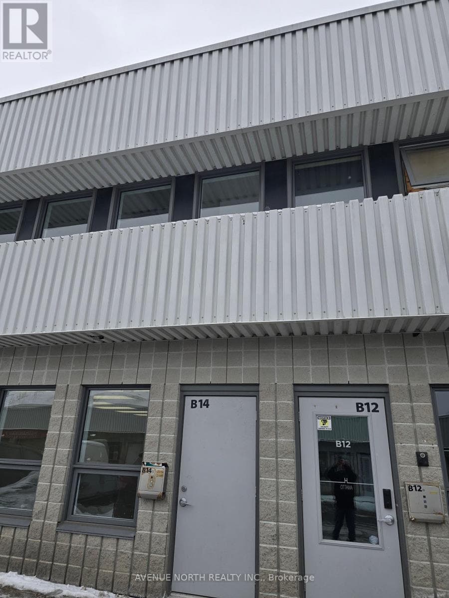 B14 - 2285 St Laurent Boulevard