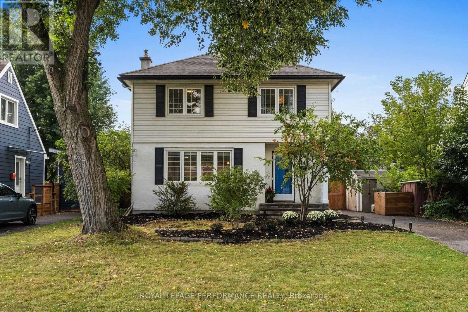 814 Raglan Avenue