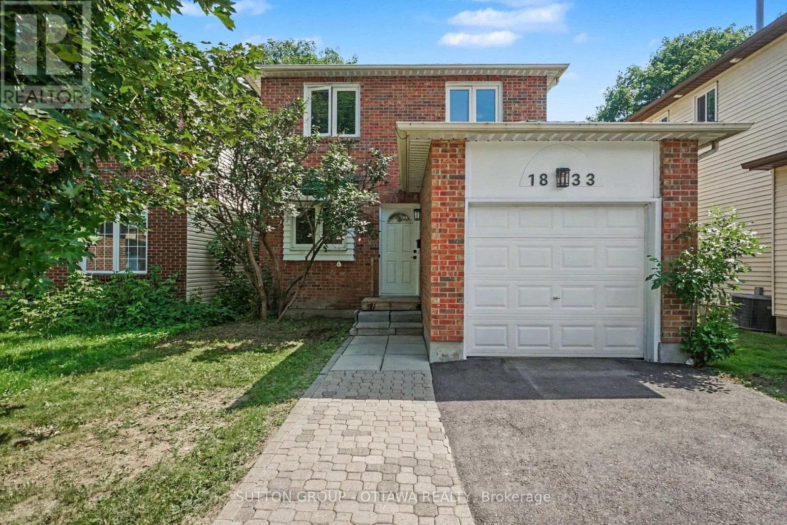 1833 Brousseau Crescent