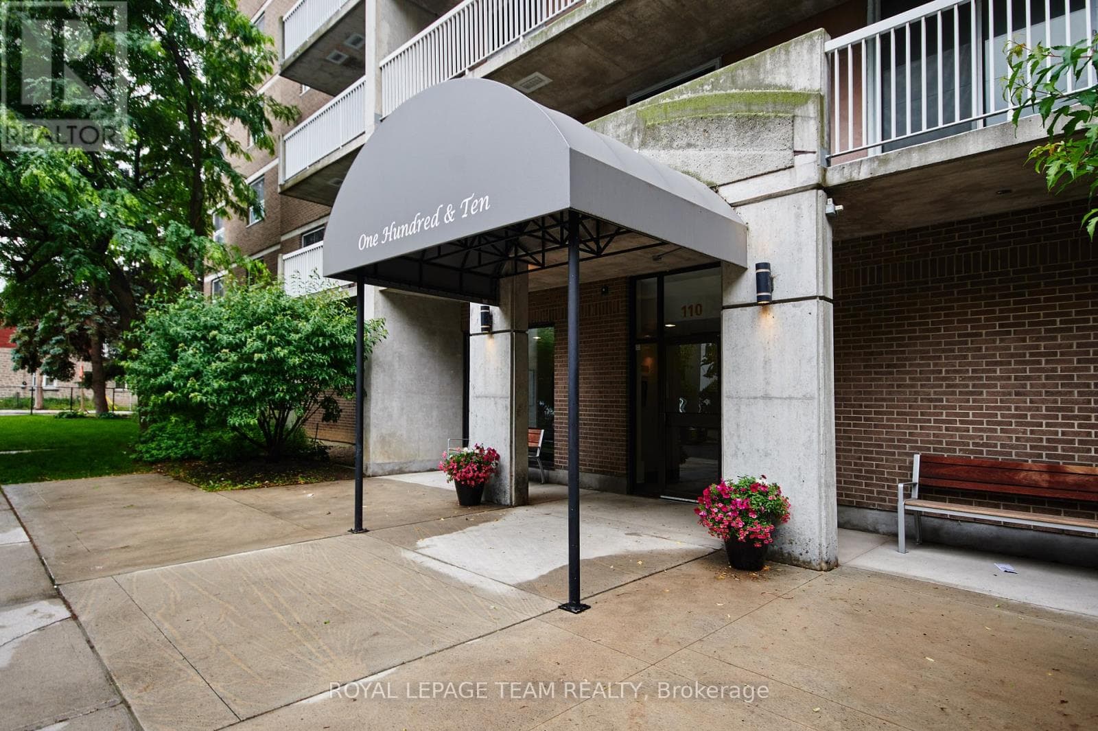 904 - 110 Forward Avenue