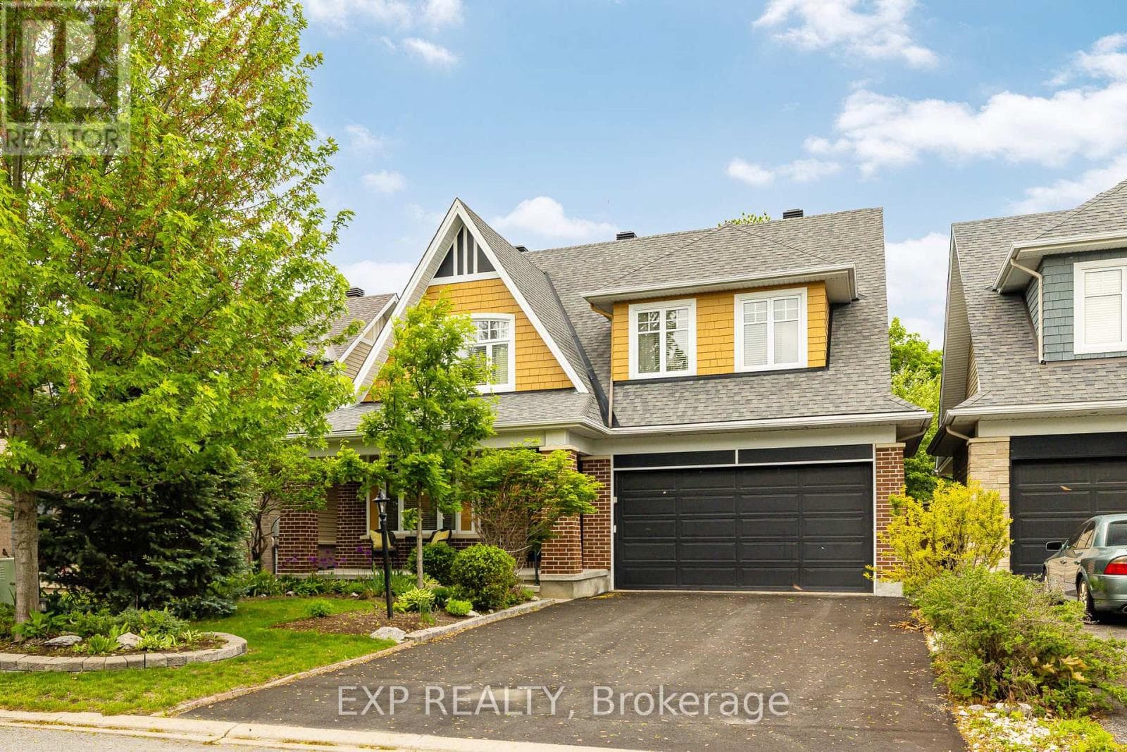 36 Oakbriar Crescent